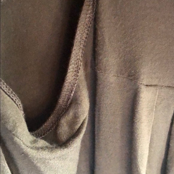 Ladies Larrivo nursing gown/dress in forest green - Picture 6 of 8